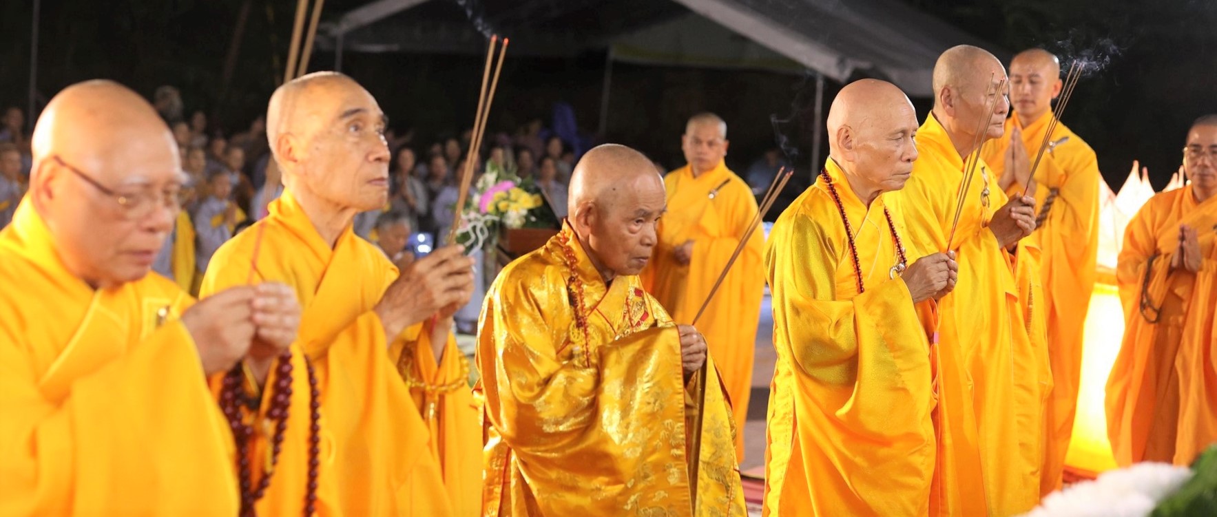 Học viện PGVN tại Huế tổ chức lễ Phật đản PL.2568 và lễ Mộc dục